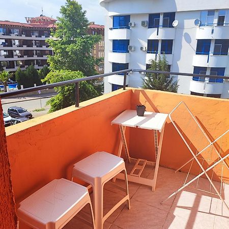 Fa Mol Apartment Pantai Sunny Bagian luar foto