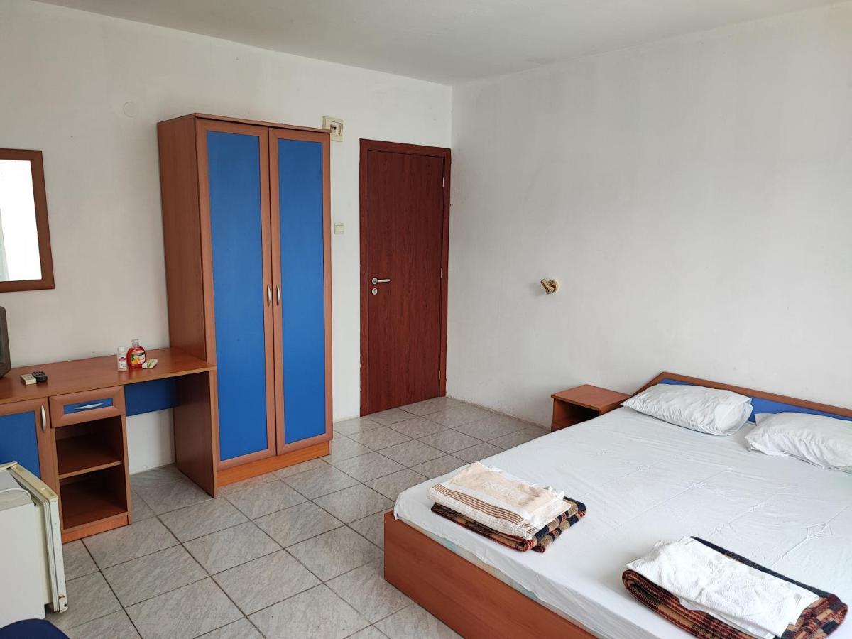 Fa Mol Apartment Pantai Sunny Bagian luar foto