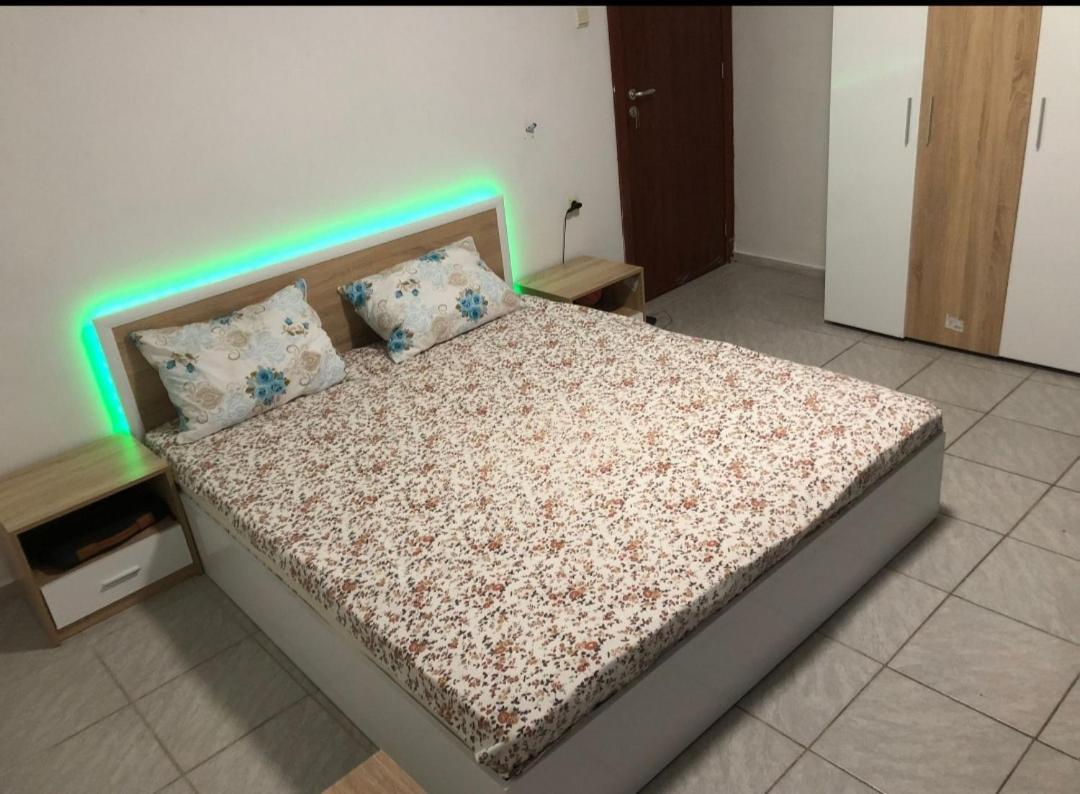 Fa Mol Apartment Pantai Sunny Bagian luar foto