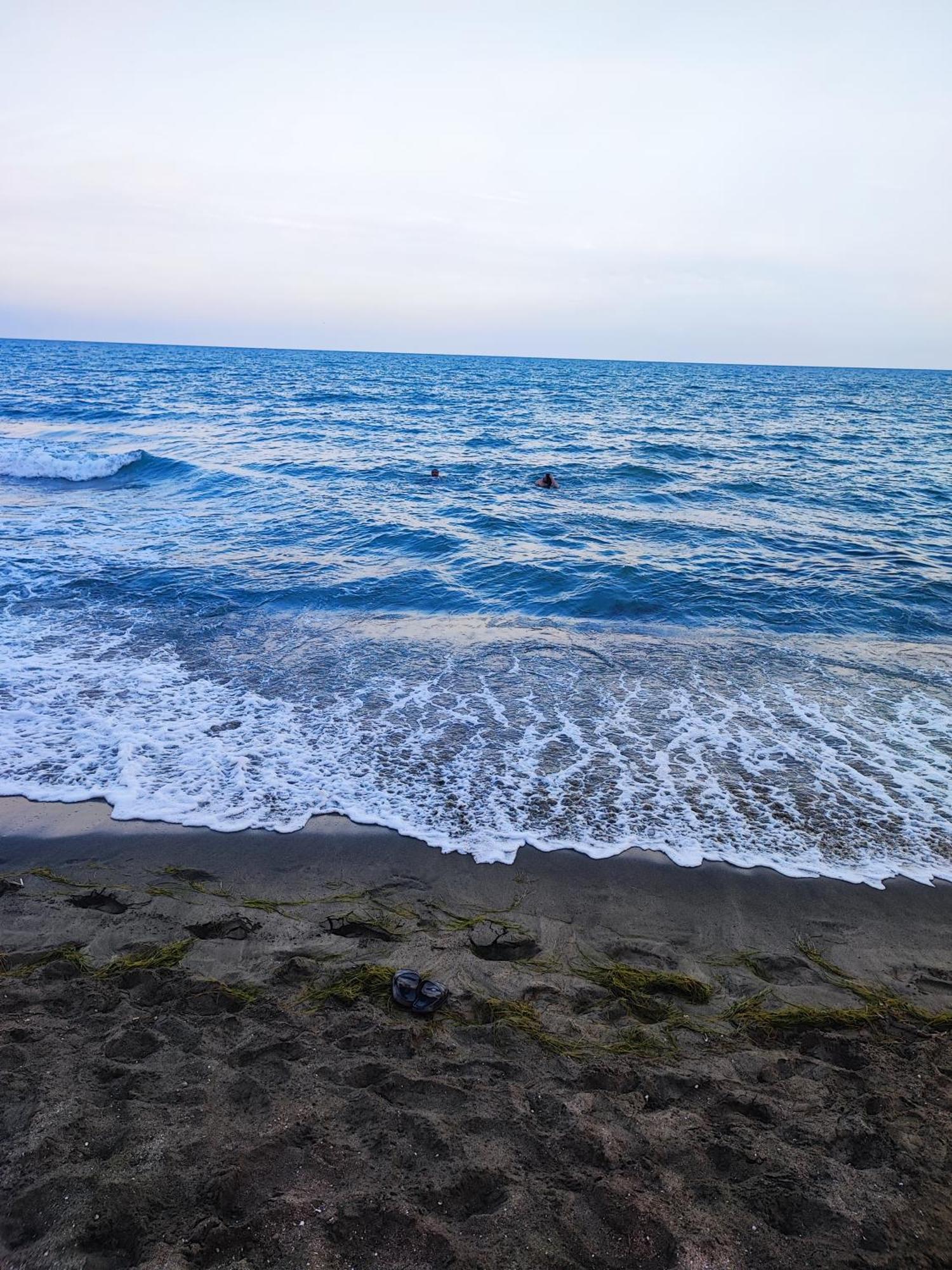 Fa Mol Apartment Pantai Sunny Bagian luar foto
